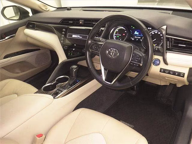 TOYOTA CAMRY