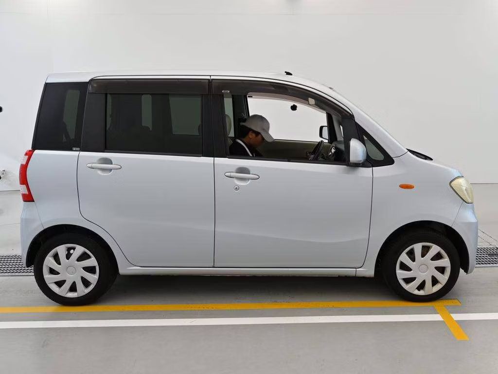 DAIHATSU TANTO EXE