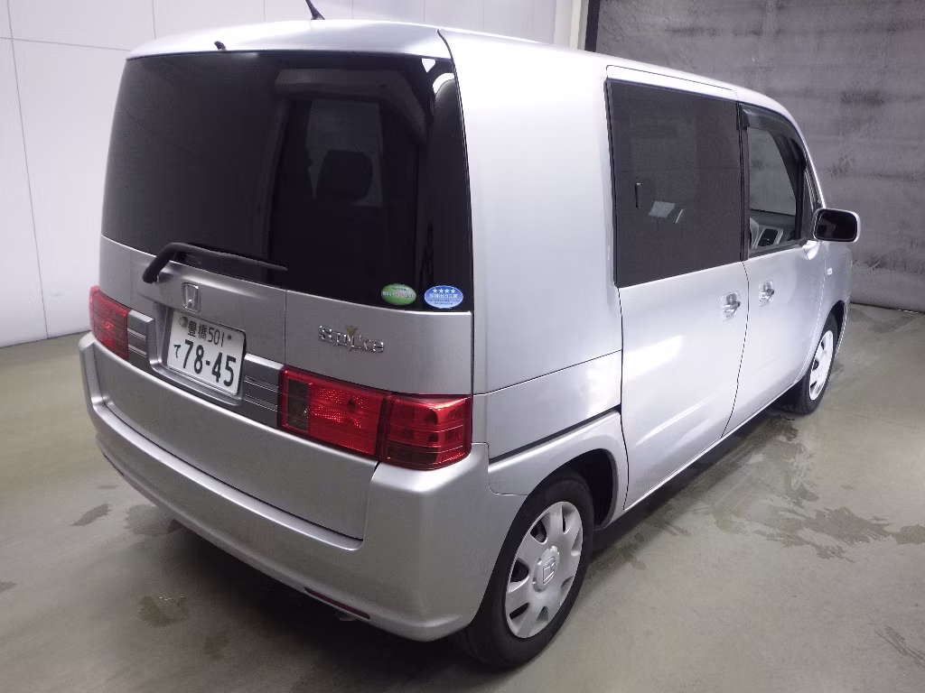 HONDA MOBILIO SPIKE