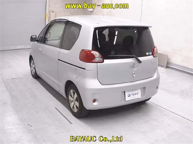 TOYOTA PORTE