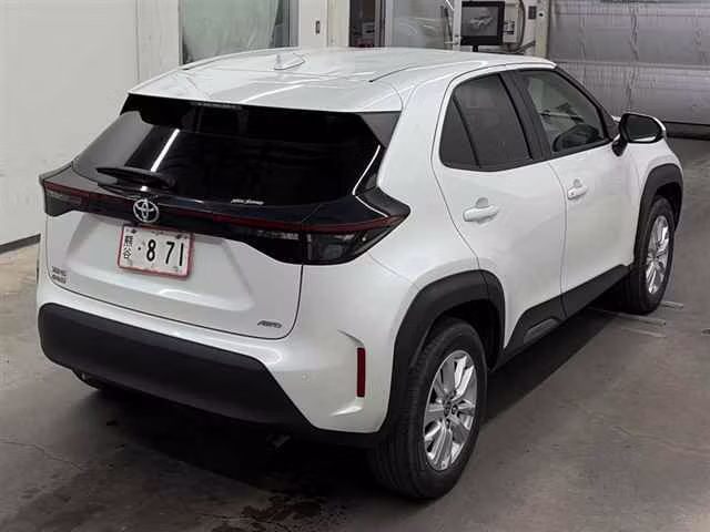 TOYOTA YARIS CROSS