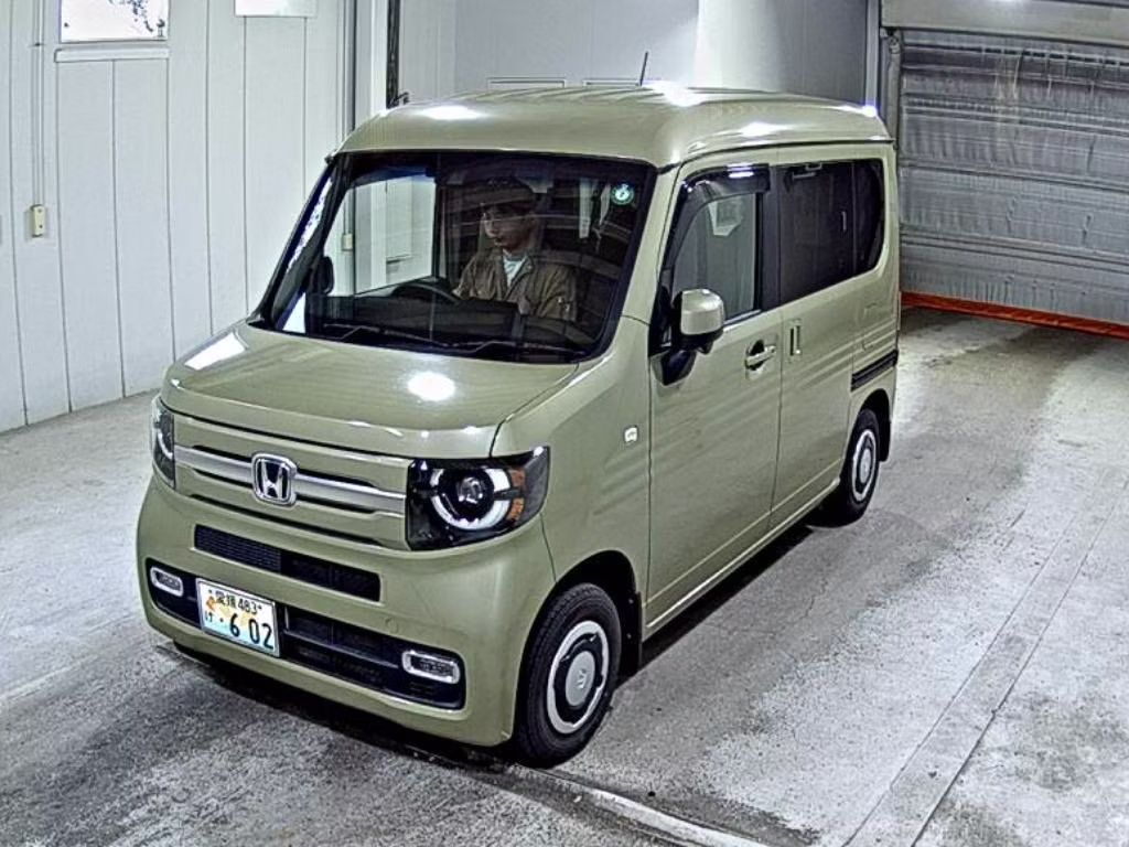 HONDA N-VAN