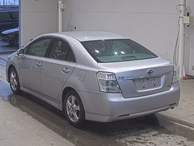 TOYOTA SAI