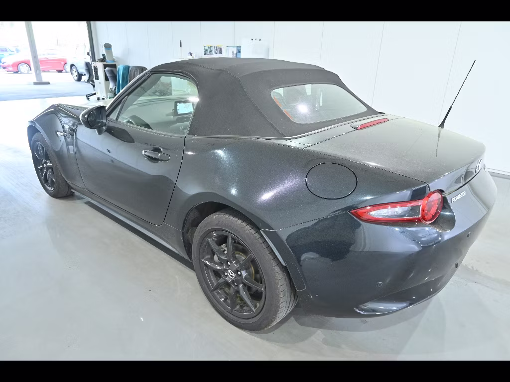 MAZDA MX-5