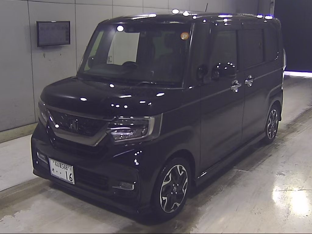 HONDA N-BOX