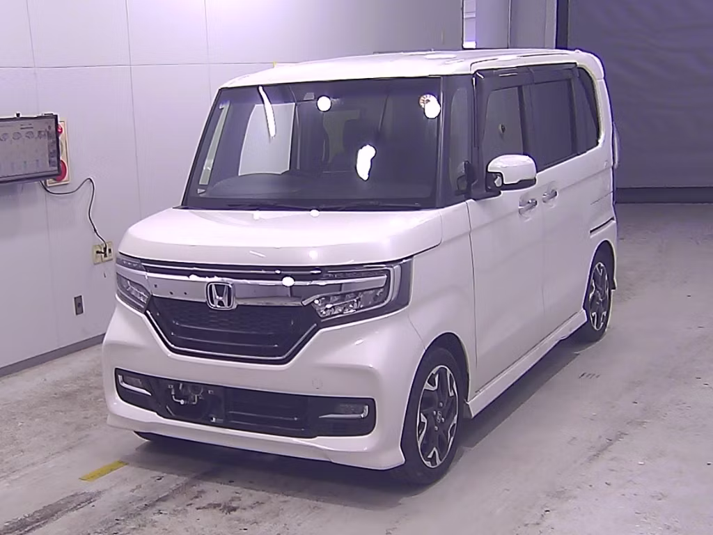 HONDA N-BOX
