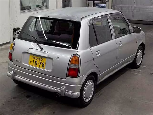 DAIHATSU MIRA GINO