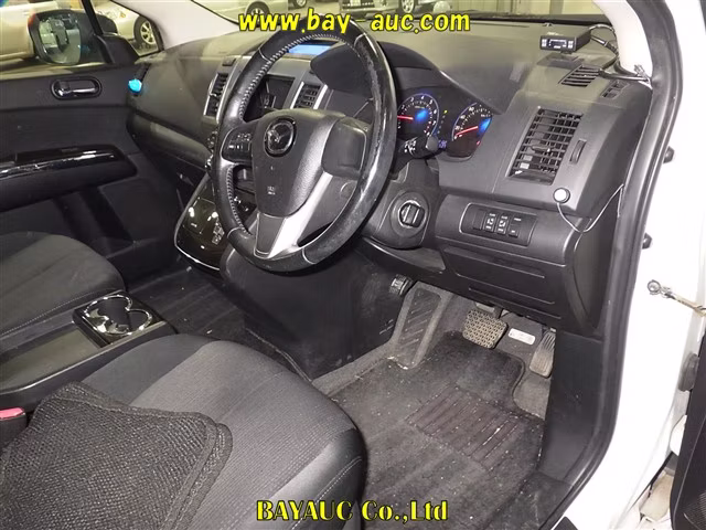 MAZDA MPV