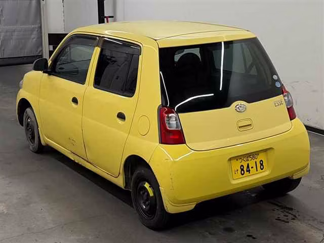 DAIHATSU ESSE