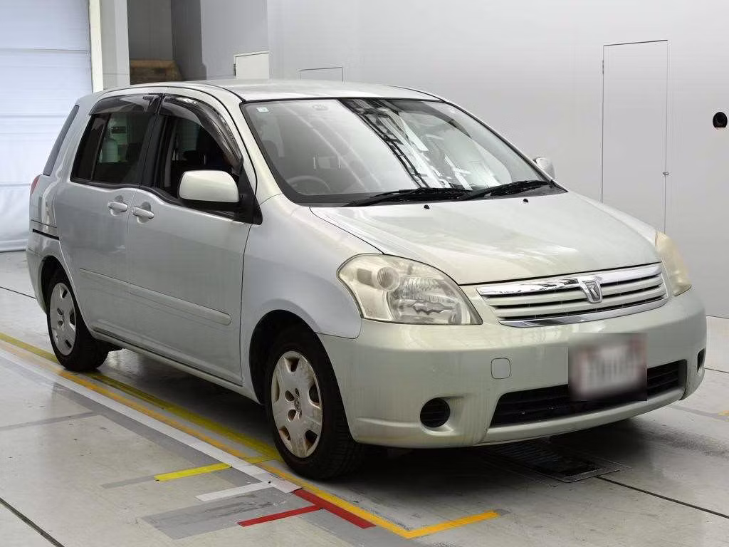 TOYOTA RAUM