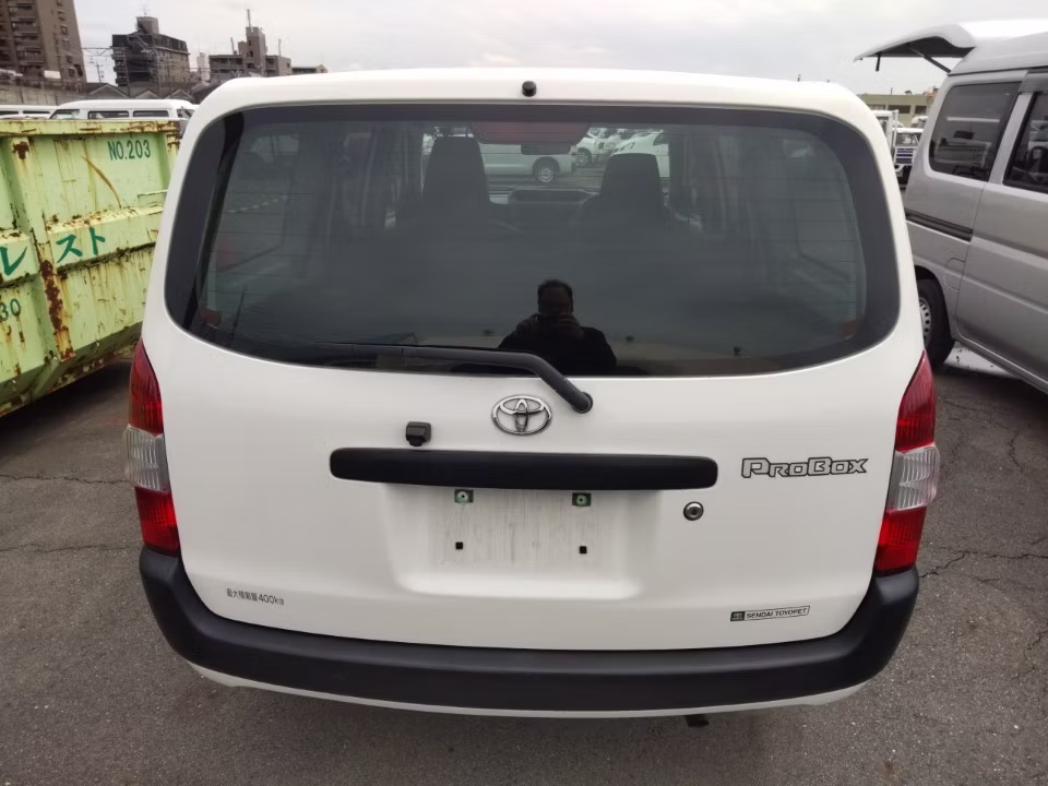 TOYOTA PROBOX