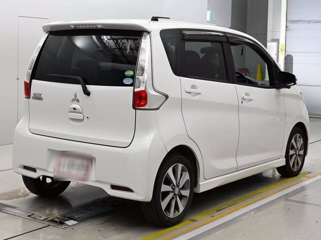 MITSUBISHI EK CUSTOM