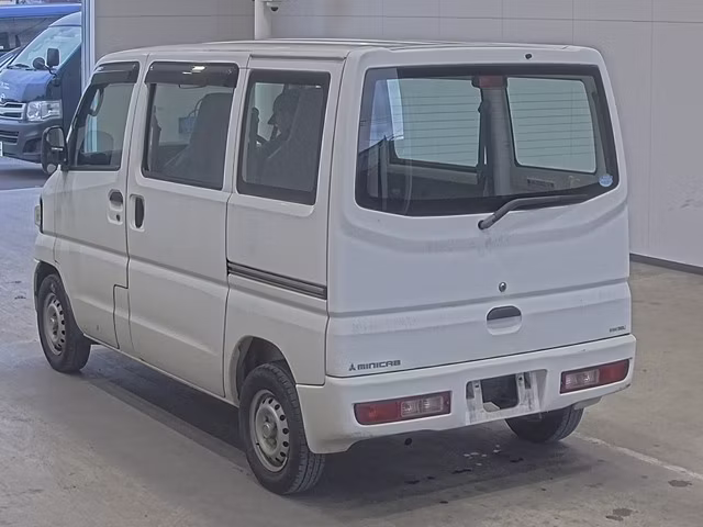 MITSUBISHI MINICAB