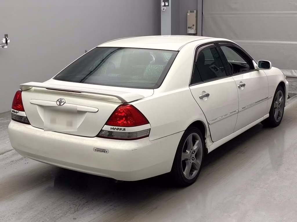 TOYOTA MARK II