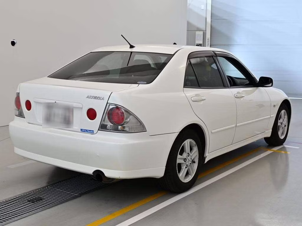 TOYOTA ALTEZZA