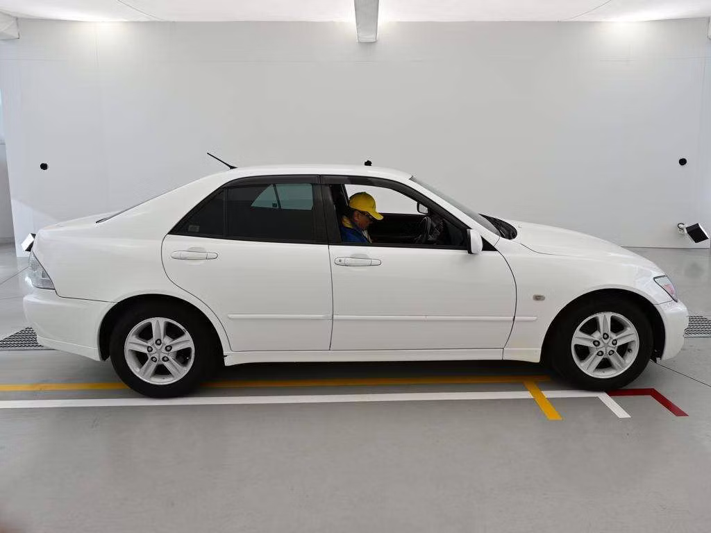 TOYOTA ALTEZZA