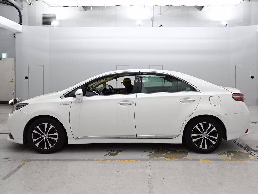 TOYOTA SAI