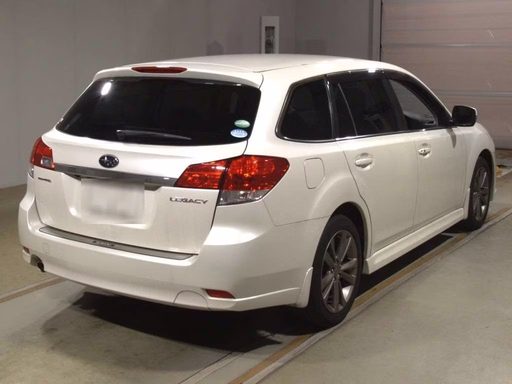 SUBARU LEGACY