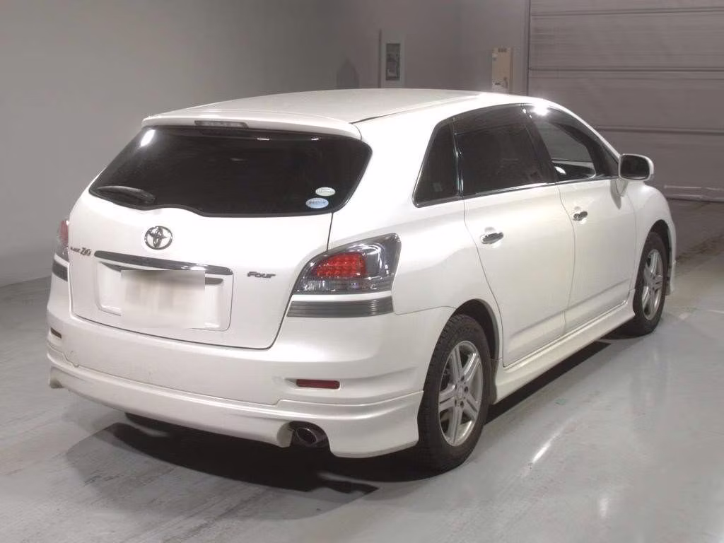 TOYOTA MARK X ZIO
