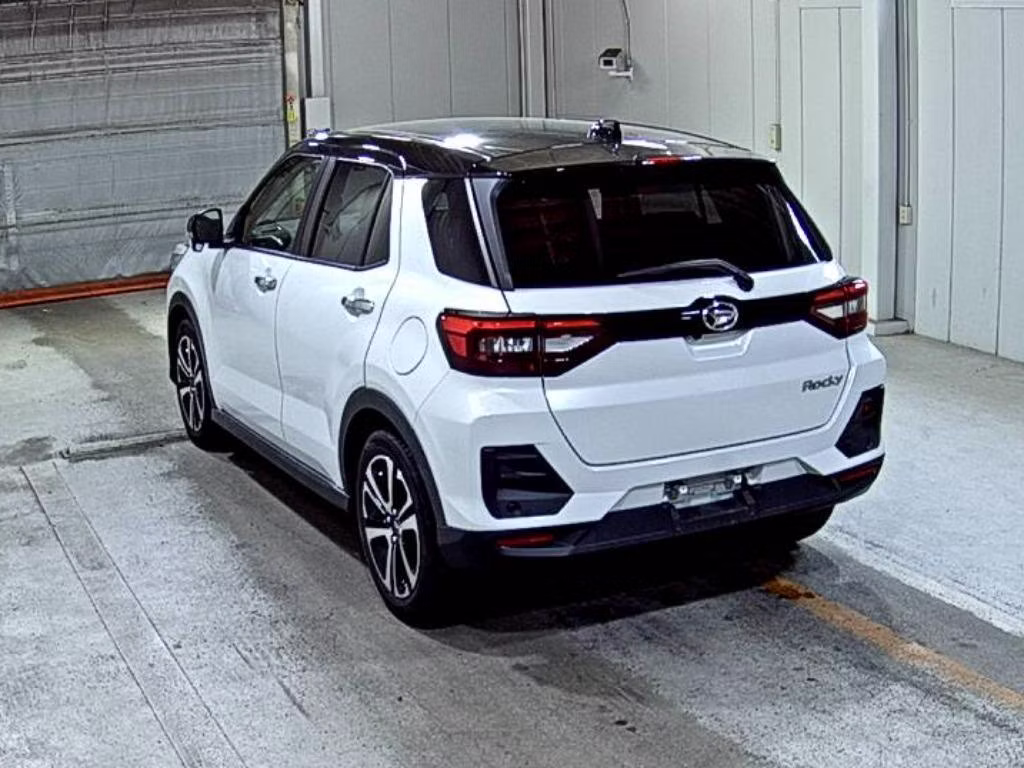 DAIHATSU ROCKY