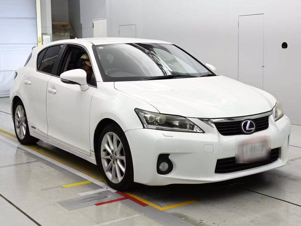 LEXUS CT200H