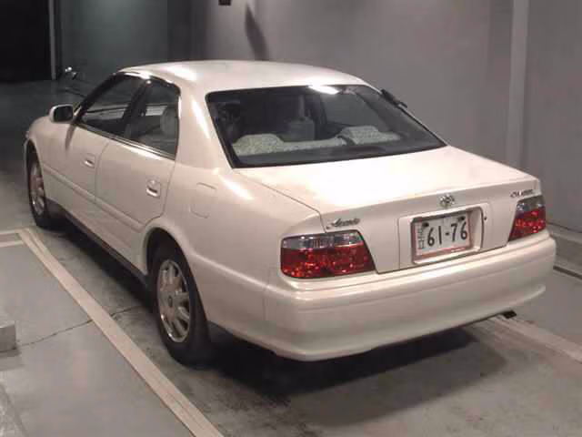 TOYOTA CHASER