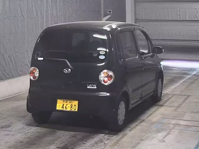 DAIHATSU MOVE LATTE