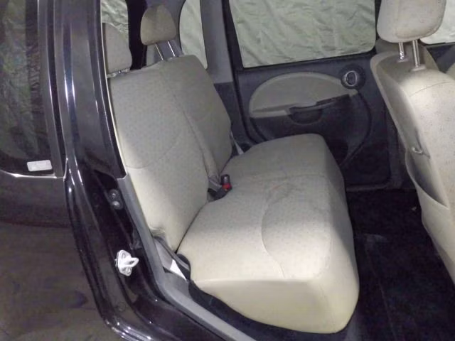 DAIHATSU MOVE LATTE
