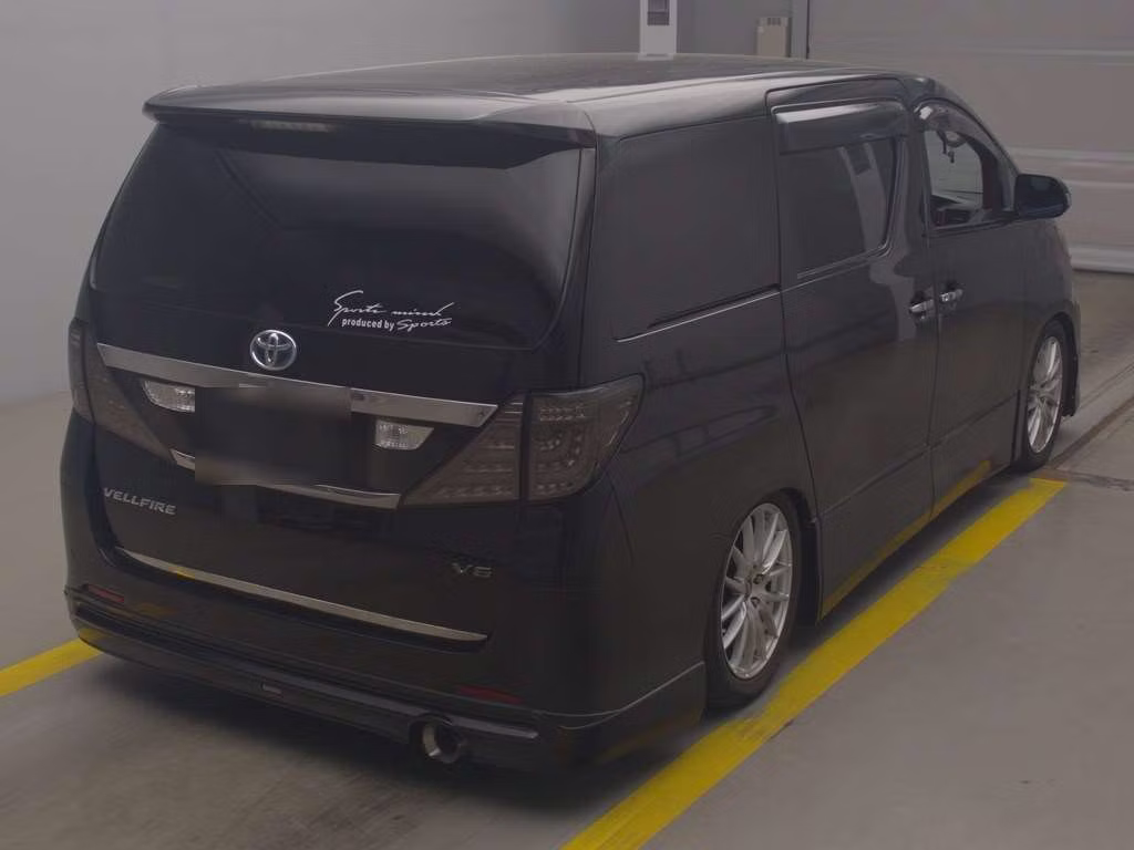 TOYOTA VELLFIRE