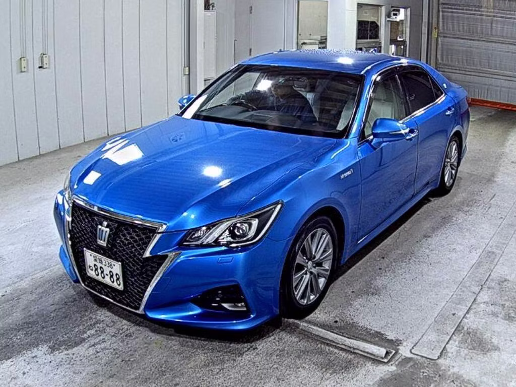 TOYOTA CROWN
