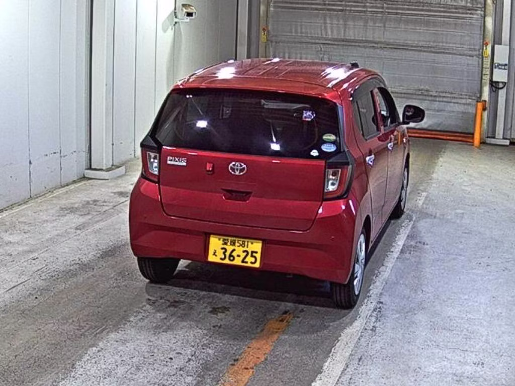 TOYOTA PIXIS EPOCH
