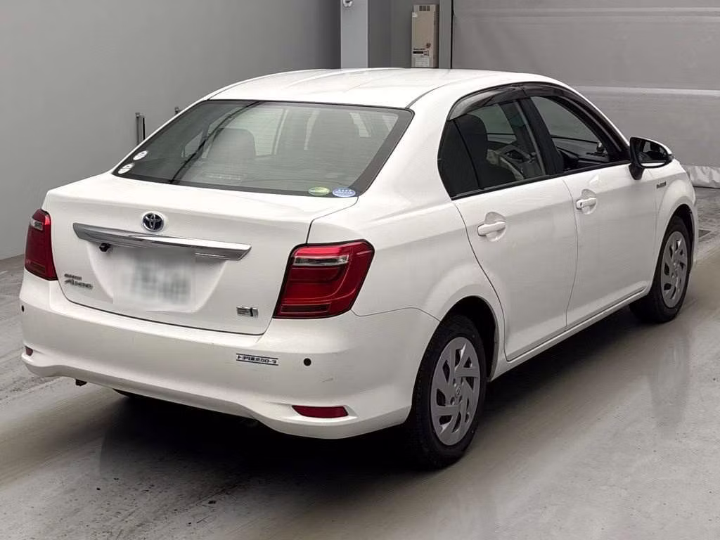 TOYOTA COROLLA AXIO