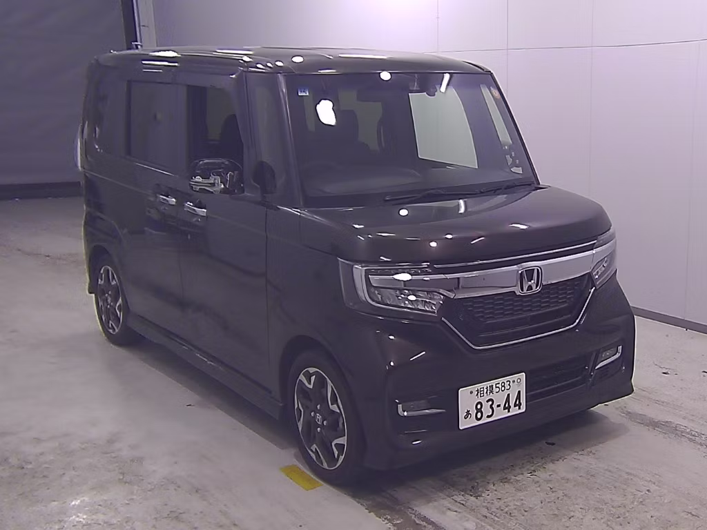 HONDA N-BOX
