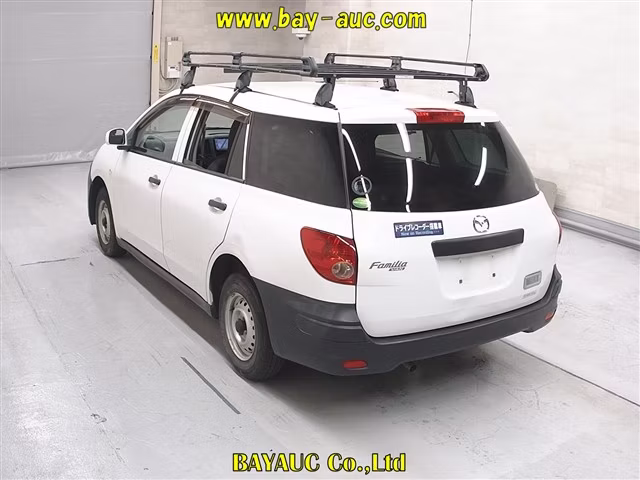 MAZDA FAMILIA
