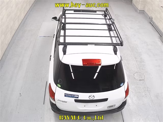 MAZDA FAMILIA