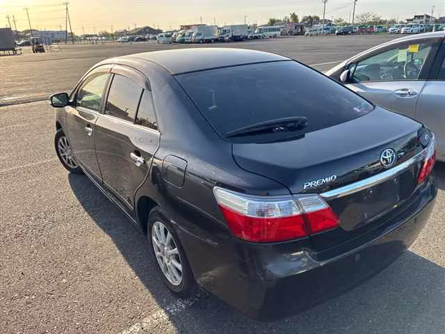 TOYOTA PREMIO