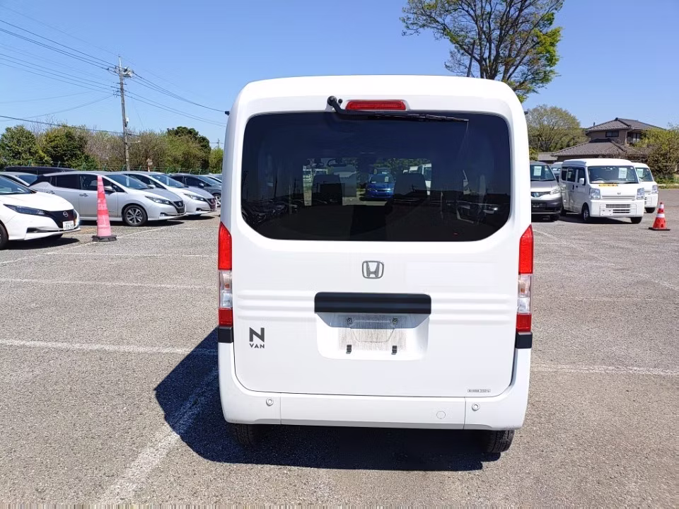 HONDA N-VAN