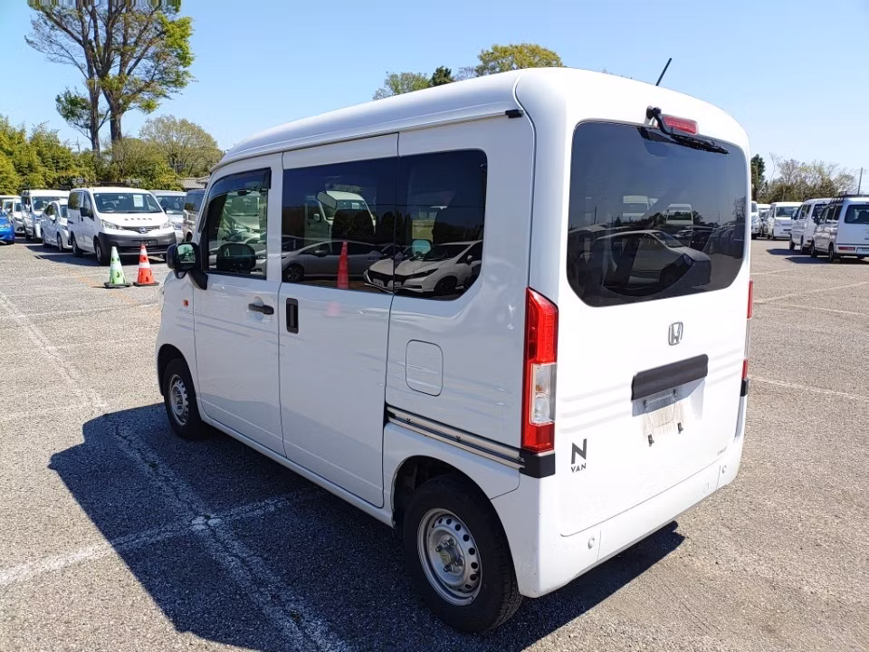 HONDA N-VAN