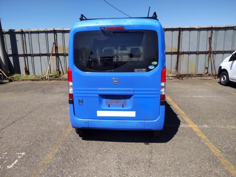 HONDA N-VAN