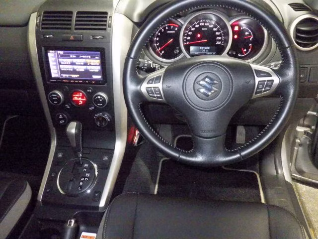 SUZUKI ESCUDO