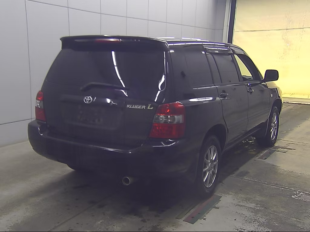 TOYOTA KLUGER V