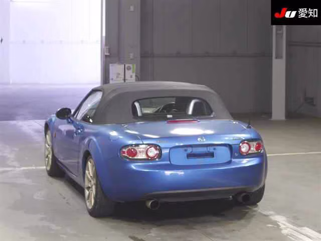 MAZDA ROADSTER