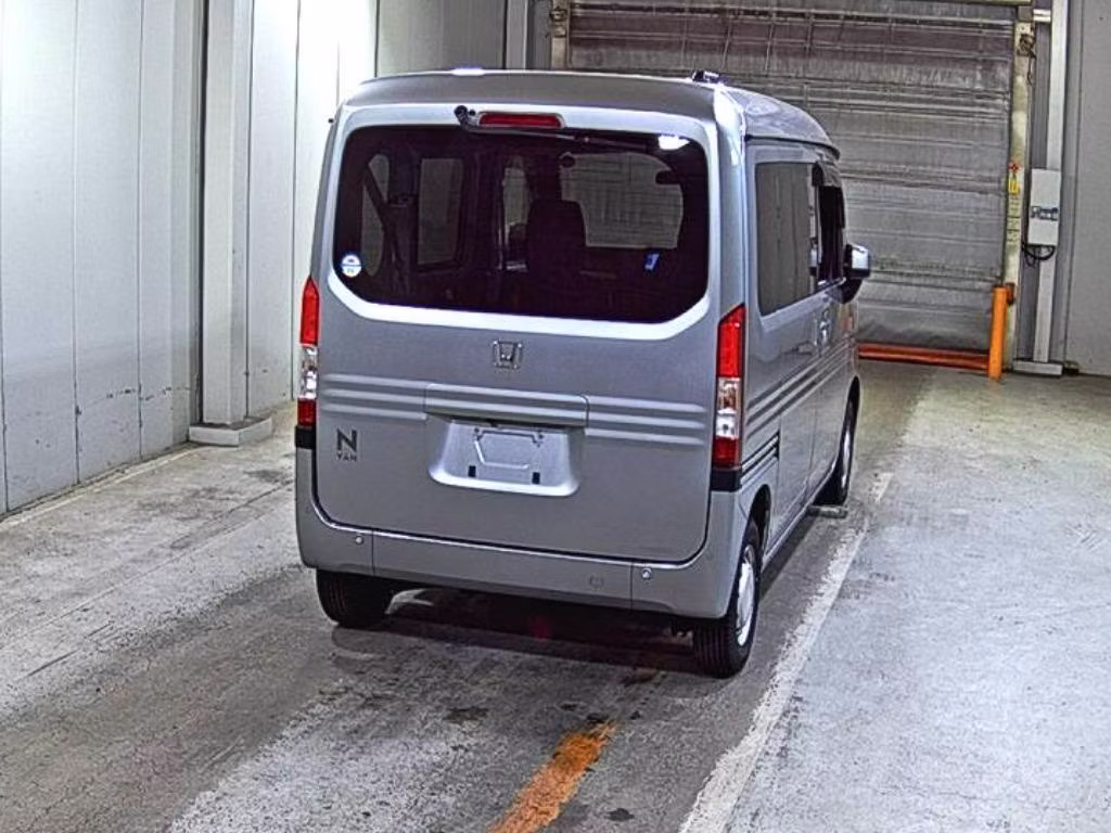 HONDA N-VAN