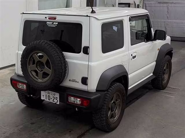 SUZUKI JIMNY SIERRA