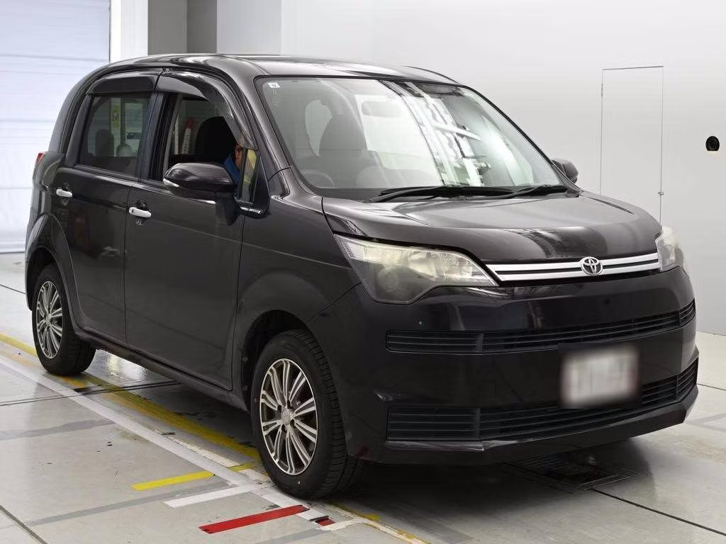 TOYOTA SPADE