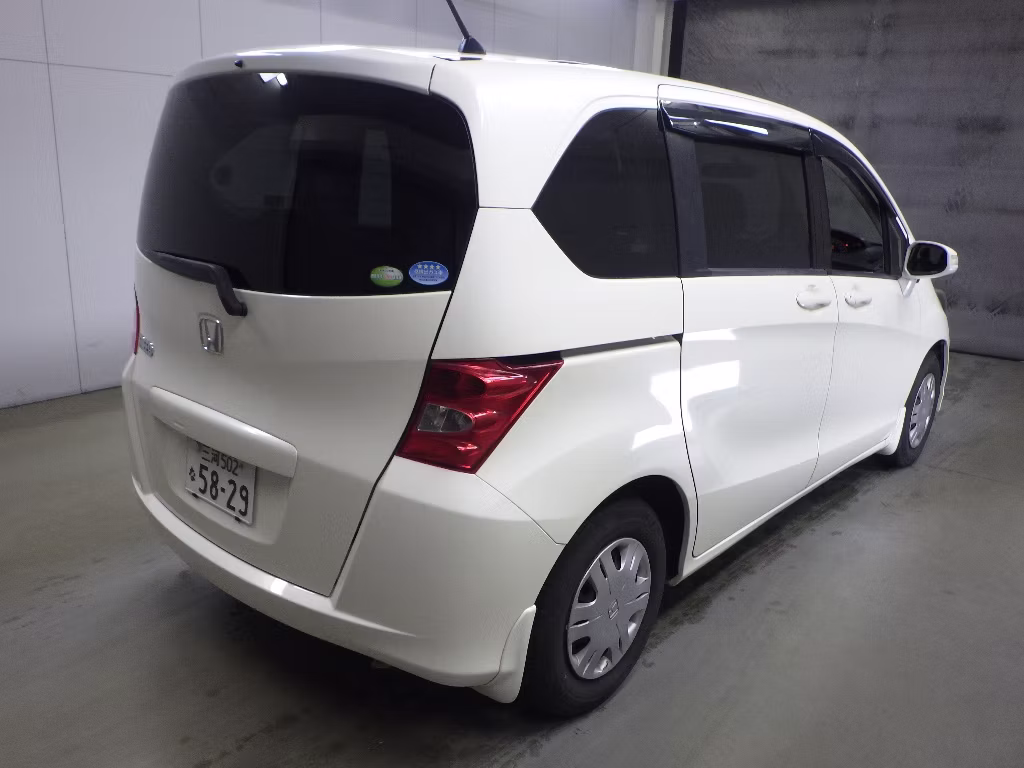 HONDA FREED