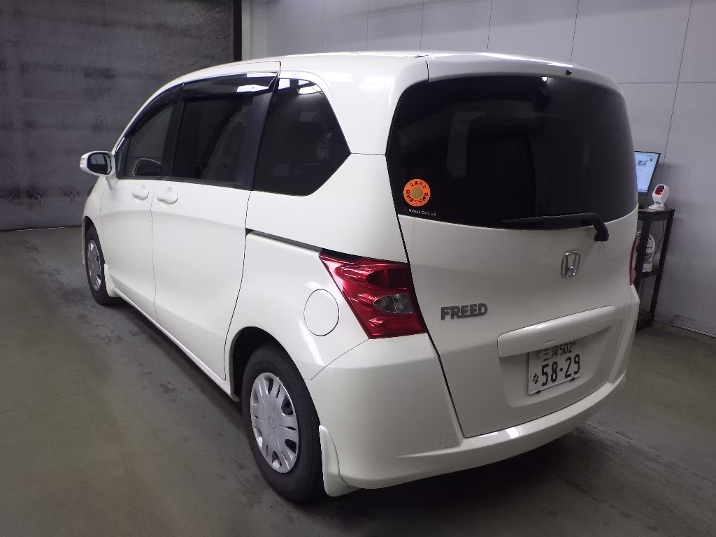 HONDA FREED