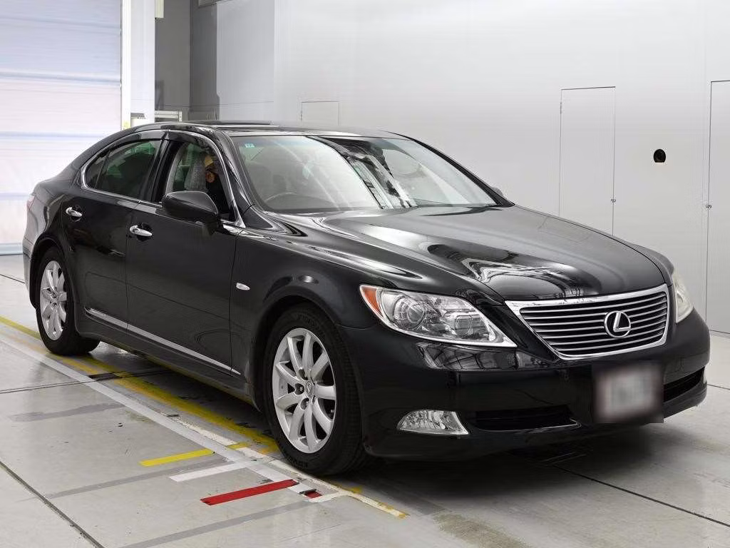 LEXUS LS460