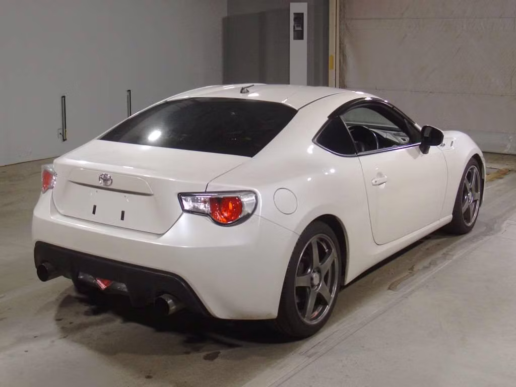 TOYOTA GT 86