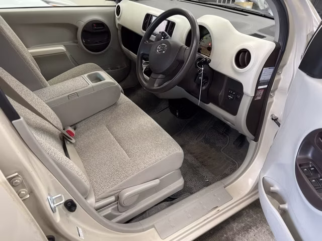 DAIHATSU BOON